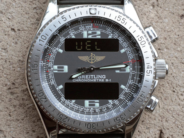 Functions and LCDs of the Breitling B-1