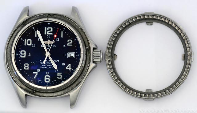 Breitling superocean top bezel